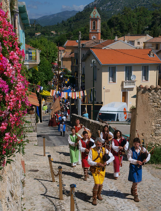 Cortège médiéval