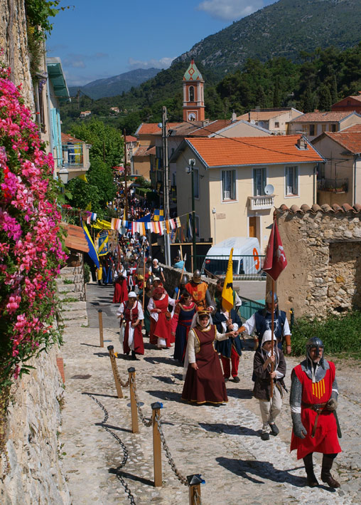 Cortège médiéval