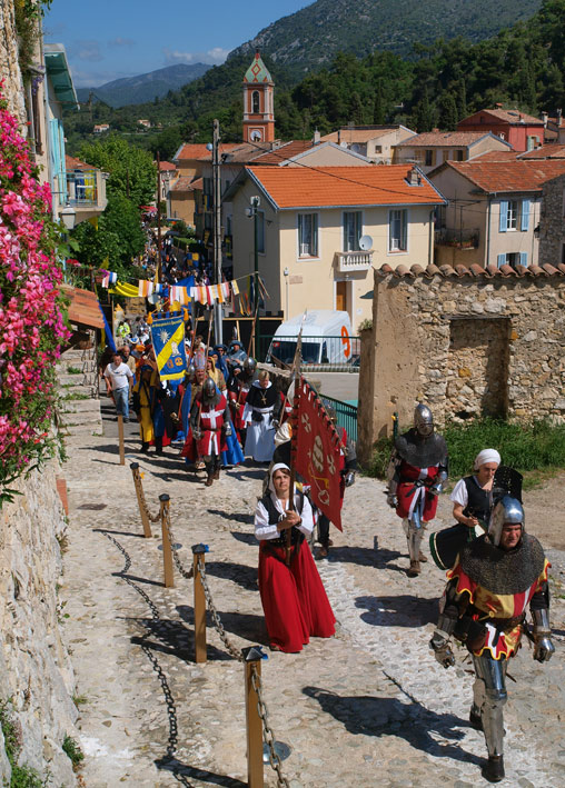 Cortège médiéval