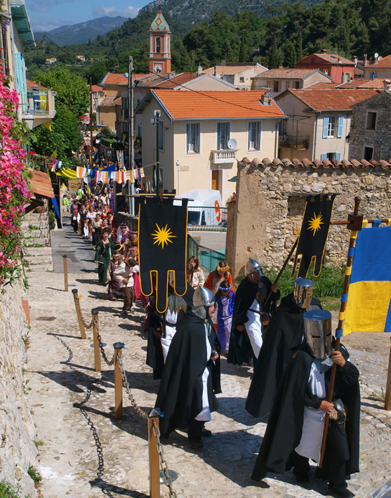 Cortège médiéval
