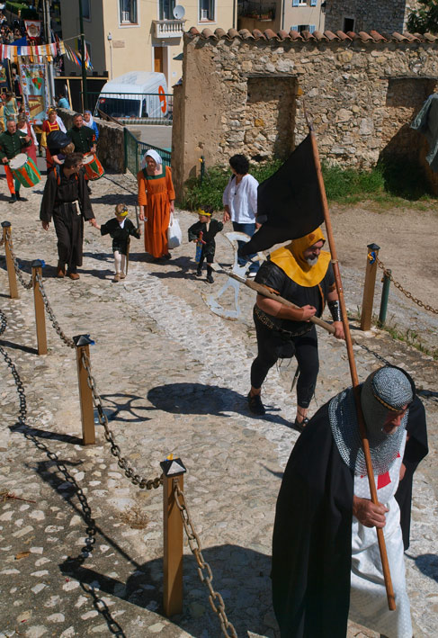 Cortège médiéval