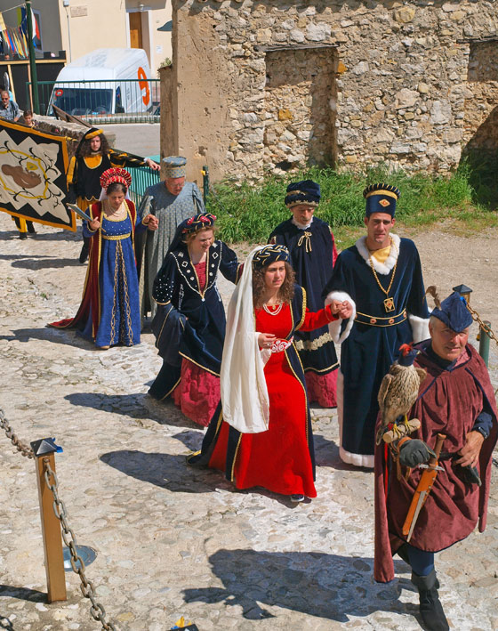 Cortège médiéval