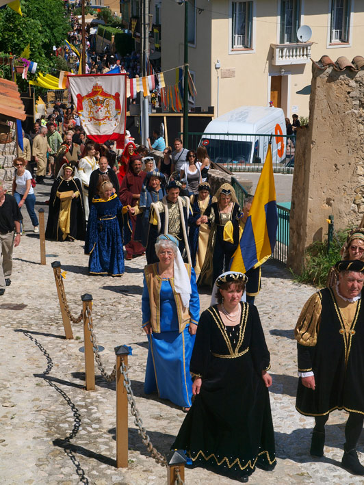 Cortège médiéval